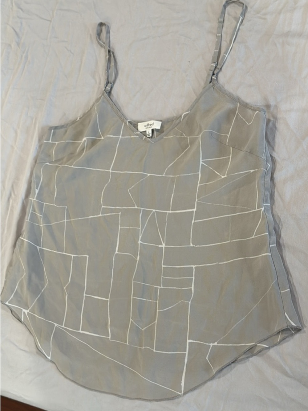 *Free with Purchase* Wilfred size S 100% silk Camisole - Gray Geometric Print